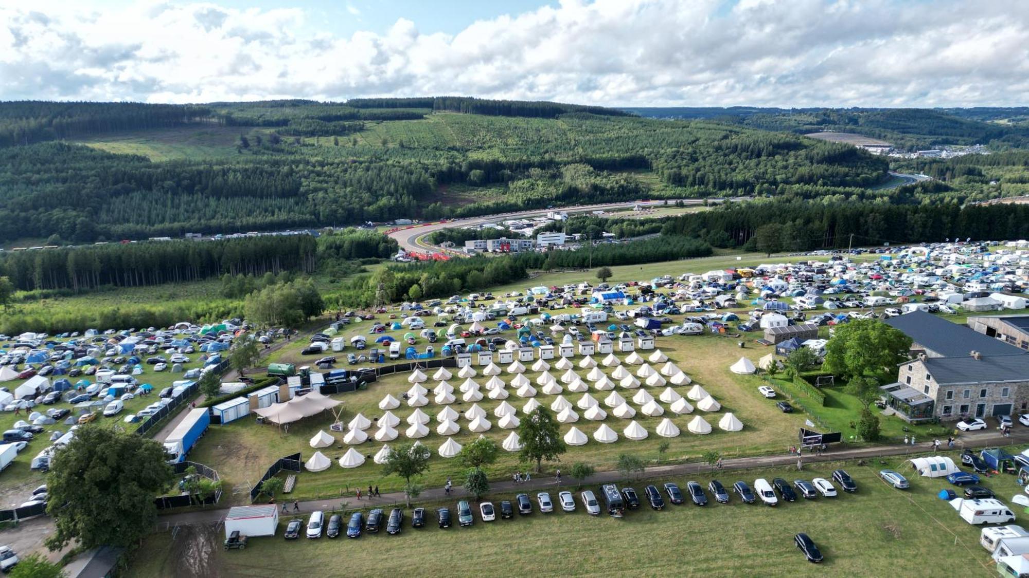 Grandprixcamp Closest To The Track Including Track View Stavelot Eksteriør billede
