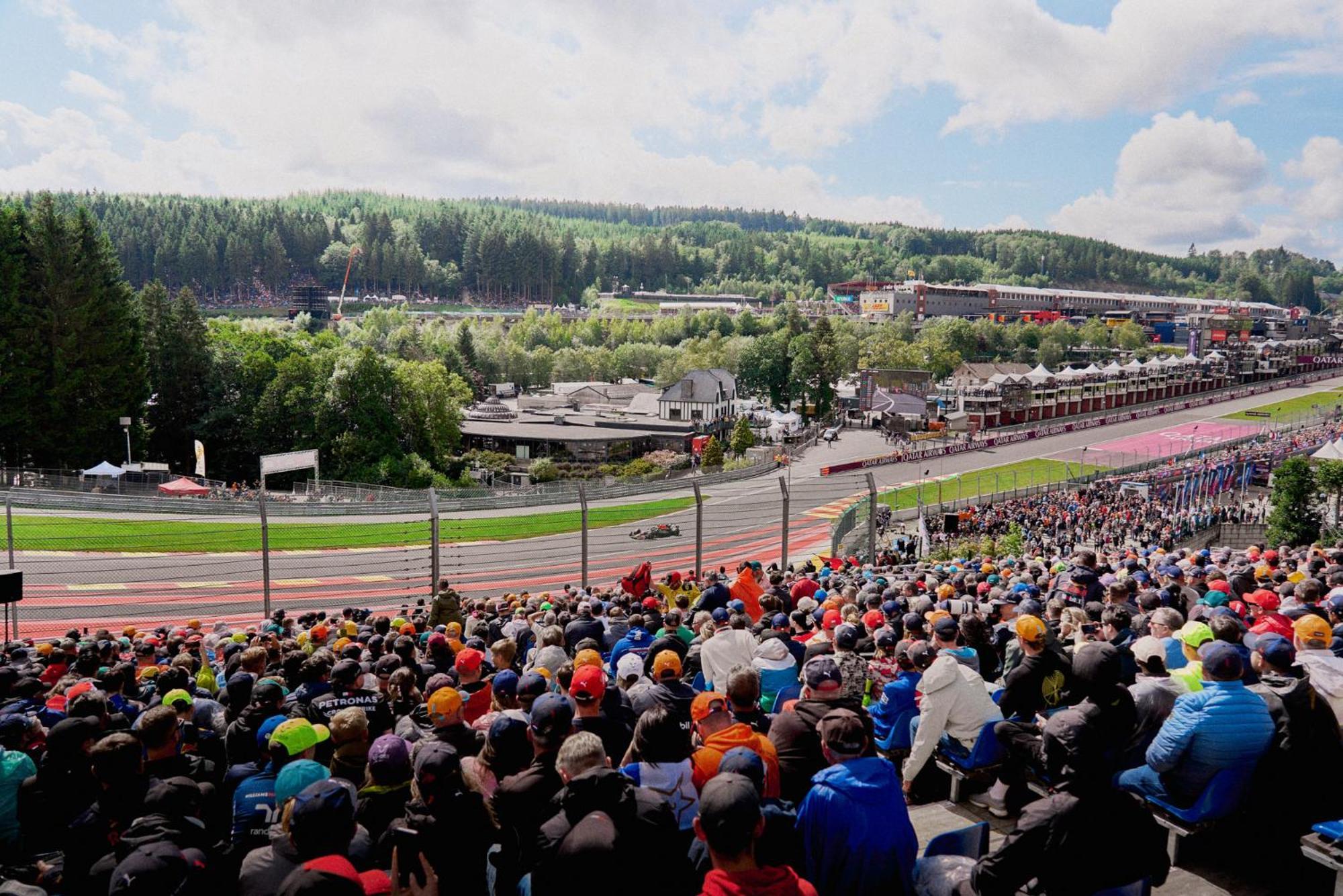 Grandprixcamp Closest To The Track Including Track View Stavelot Eksteriør billede